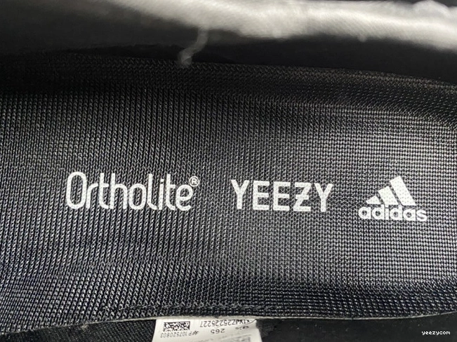 H68032 YEEZY 400 ADIDAS 0715